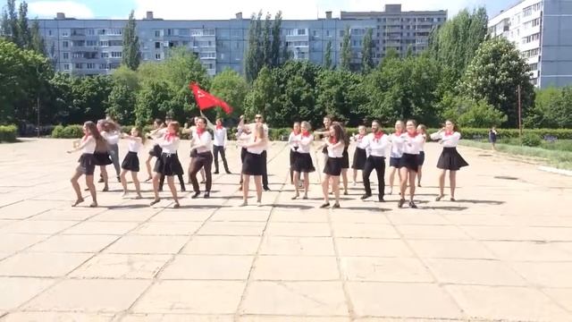 Флешмоб выпускников 