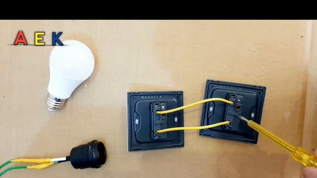 Two way switch connection //in Urdu Hindi ٹو وئے سوچ ksa смотреть онлайн