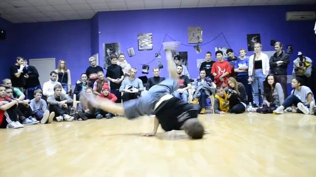 "BATTLE SKILLS" vol. 2 Pro 2*2 Gadjet&0,5 vs RabdabiT& timebreak 1ч смотреть онлайн