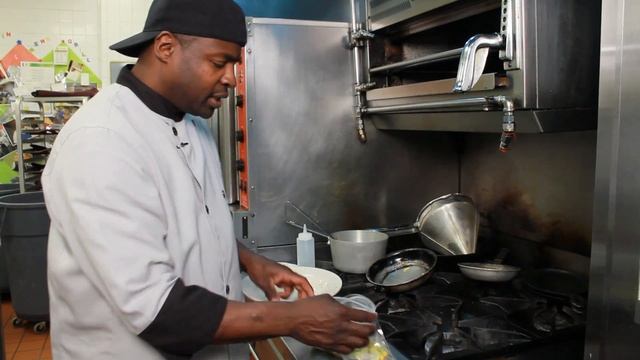 Summer Squash and Zucchini : How to Freeze Fresh Summer Squash смотреть онлайн