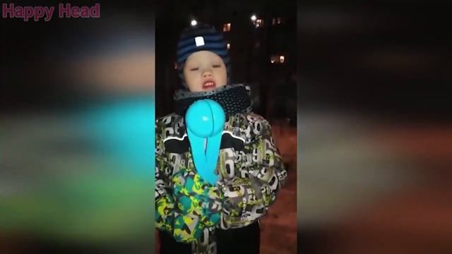 Что у тебя в руках - Снежкойоб! Как играть в снежки? | Самые эпичные видео | Happy Head смотреть онлайн