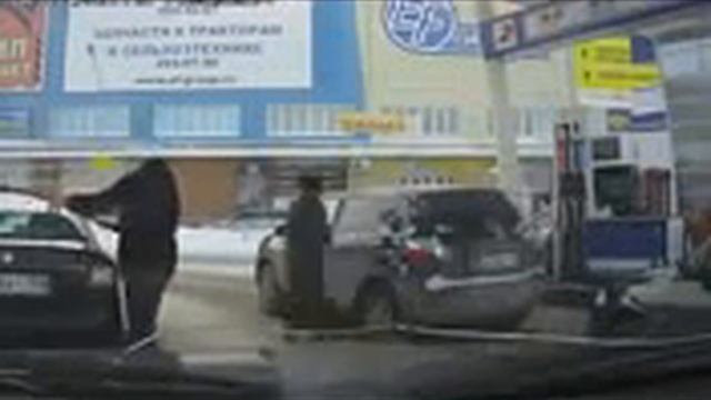 ☢ Бабы за рулём иногда страшней Годзиллы Подборка самых лучших приколов смотреть онлайн