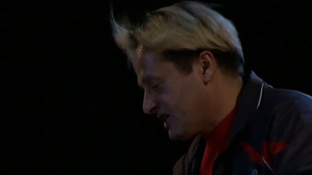 Поддержка бойцов | 6 кадров смотреть онлайн