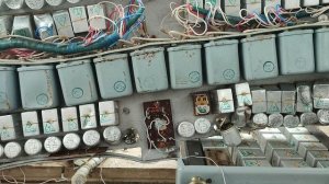 куча реле с металлоприёмки