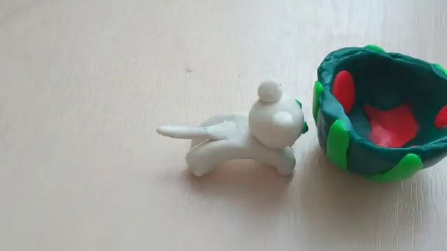 Пластилиновый мультфильм,, Котик Снежок и арбуз" смотреть онлайн