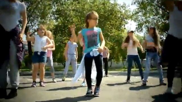 HollyWOODtime Хожу на хип-хоп. смотреть онлайн