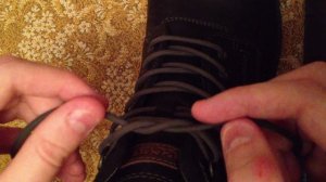 Как правильно завязывать шнурки