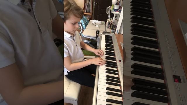 Йозеф Бенда «Сонатина», Баракаускис Эдгар, 8 лет