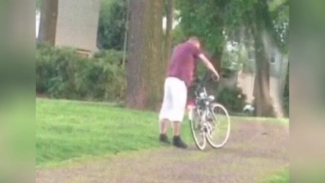 Drink on the bike Fail. Пьяный велосипедист смотреть онлайн