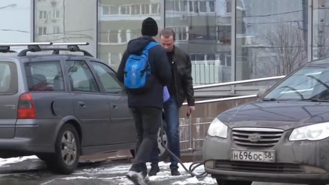КАК УКРАСТЬ БЕНЗИН? ПРАНК ЭДВАРД БИЛ / СЛИВАЮ БЕНЗИН C МАШИН НЕЗНАКОМЫХ ЛЮДЕЙ. НОВОЕ ВИДЕО смотреть онлайн