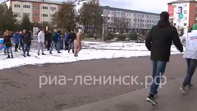 Год до фестиваля смотреть онлайн