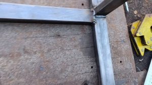 стойка для хранения лодочного мотора своими руками