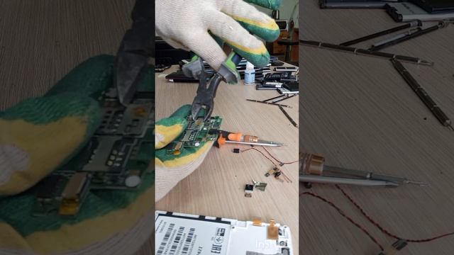 Разбор сотовых телефонов