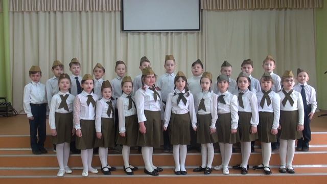 "Защитники отечества" Исполняет хор 1 "Г" класса ПСШ. Руководитель: Ильина А.С. 2021г смотреть онлайн
