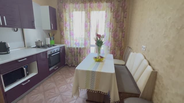 2х-комнатная квартира возле Ореховой рощи. смотреть онлайн