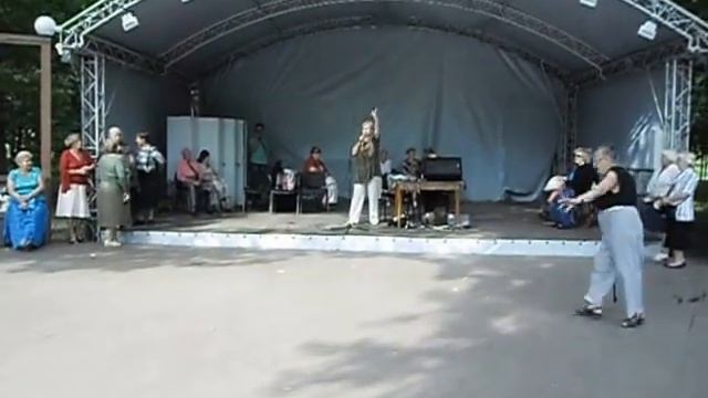 Старушка зажигает! смотреть онлайн