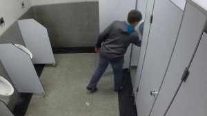 Нутелла пранк или приколы в туалете розыгрыш
