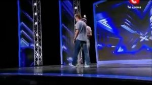 Артем Лоик на Х фактор против Василия Полищука (Фристайл)