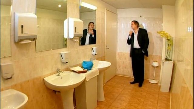 В Городке - Серия 150, Европа смотреть онлайн