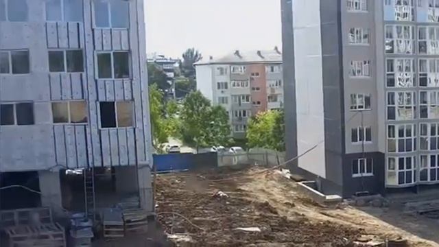 Строительство жилого комплекса в Артеме Июнь 2022г. смотреть онлайн