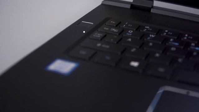 Acer Swift 7 (2018) - recenzja. Ultrabook cienki aż do przesady.