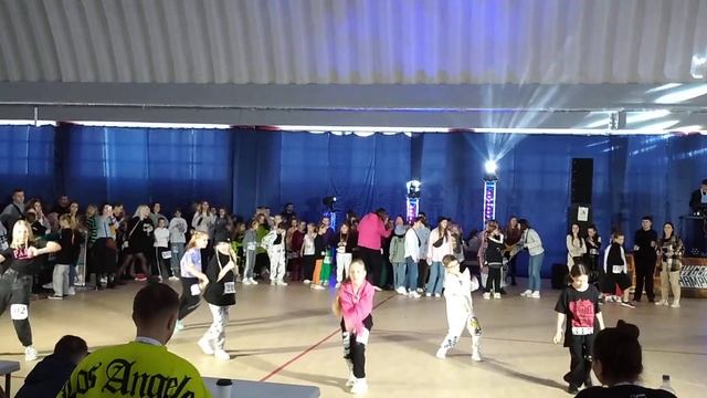 Чемпионат New Generation 2022 хип-хоп соло ювеналы 1/8 финала смотреть онлайн