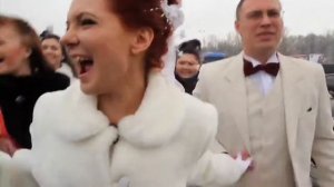Классный подарок на свадьбу флешмоб