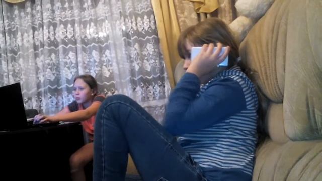 Задротка и ютуберша смотреть онлайн