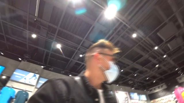 Ужасно боюсь стоматолога / Приколы в машине / Новый магазин New Balance смотреть онлайн