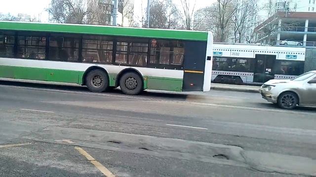 Два автобуса Волжанин-6270.06 "СитиРитм-15" борт 151410 по маршруту 678 и ЛиАЗ-5292.65 #151421 #173 смотреть онлайн