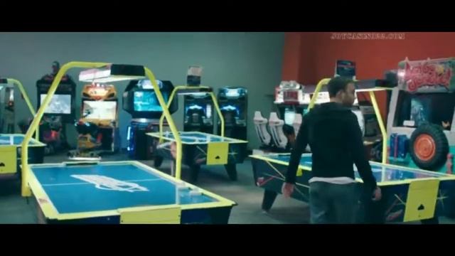 ЗАМЕЧАТЕЛЬНЫЙ  ПРИКОЛЬНЫЙ  ФИЛЬМ / Подкидыш