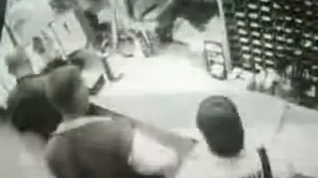 Тролль и огнетушитель / Troll with fire cylinder смотреть онлайн