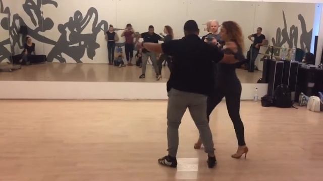Salsa partner work on 2 class with Garry Portugal and Marta Khanna смотреть онлайн