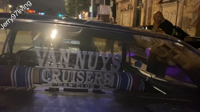 Lowriders take over Van Nuys blvd part 2❗️ I do not own the rights to any music❗️ смотреть онлайн