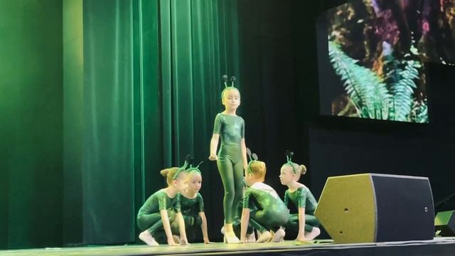 Отчётный концерт в школе балета «Балет с 2 лет» 20.01.2024г. Номер «Гусенички». Мамедова Малика.