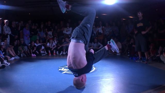 Yalta Summer Jam 2022 - Сила и Мощь - 1'8 - Denis vs Tiger #bmvideo смотреть онлайн