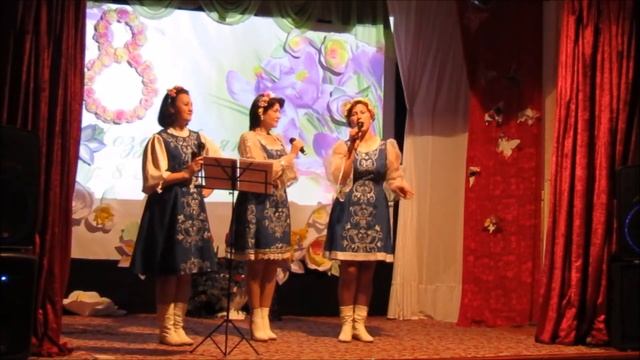 8 марта смотреть онлайн