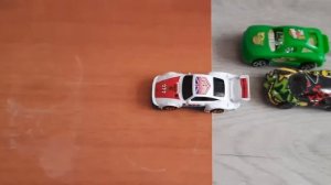 гонки Музыка: Tuesdayзыкант: Sascha EndeUL