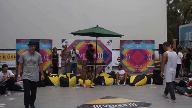 Арти VS Чёрный | HOUSE 1/4FINAL смотреть онлайн