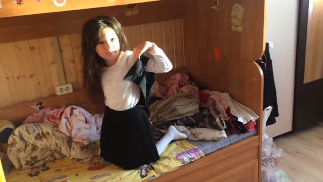 Как дети утром просыпаются смотреть онлайн