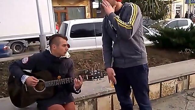 Парень прикольно читает рэп смотреть онлайн