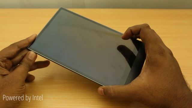 Dell Venue 8 7000 Unboxing - With RealSense 3D Camera смотреть онлайн