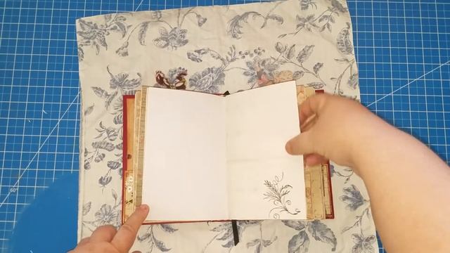 EMMA'S VINTAGE JUNK JOURNAL