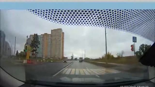 Бабы за рулем, приколы на дорогах 2018 смотреть онлайн