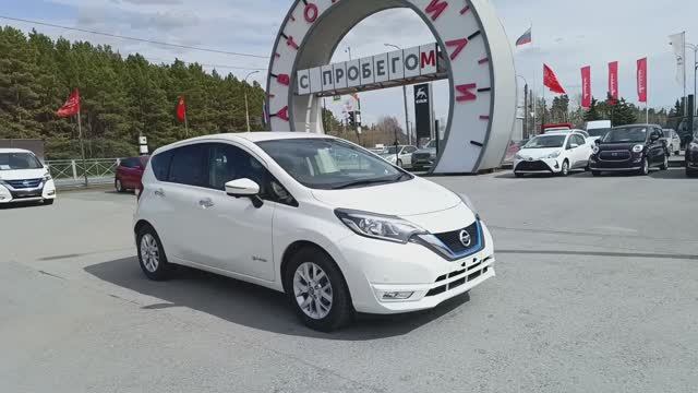 Nissan Note 1,2 л. Гибрид АКПП (80 л.с.) 2WD 2018 смотреть онлайн