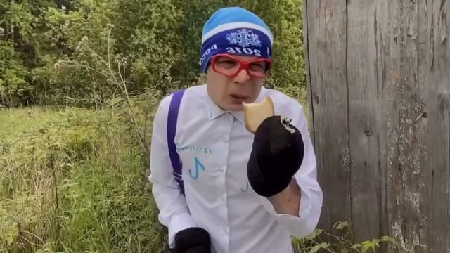 В поход с классом весь фильм!