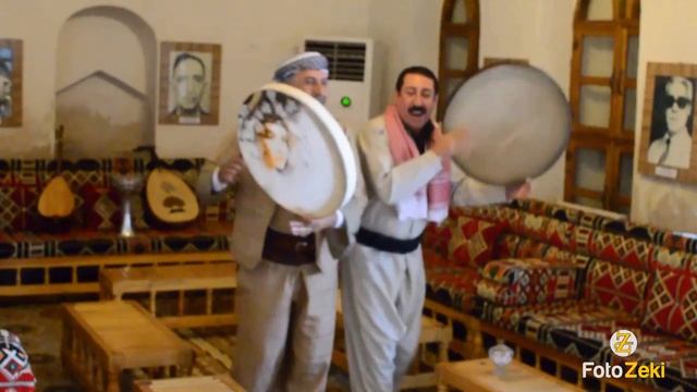 Mesut Ciziri & Evdırehman e Derşewi - Allo Dino смотреть онлайн