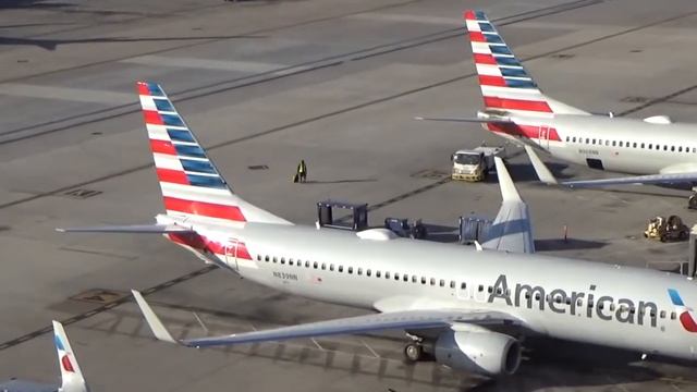 American Airlines and More | Plane Spotting Phoenix Sky Harbor Airport! смотреть онлайн