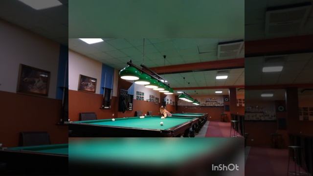 Серия из четырёх шаров через весь стол 😉