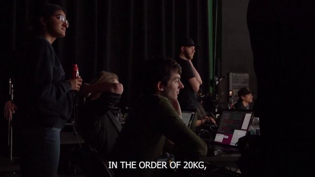 Рекламная компания APP начала тестировать роботов в качестве видеооператоров смотреть онлайн